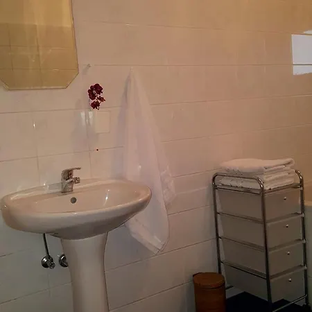 Guest house Arti